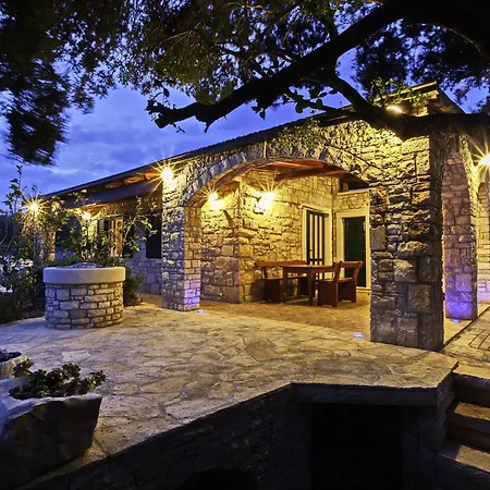 Stone House San Pelegrin-two Bedroom With Terrace And Sea View *